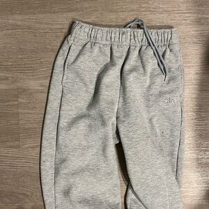 Alo Yoga sweatpants